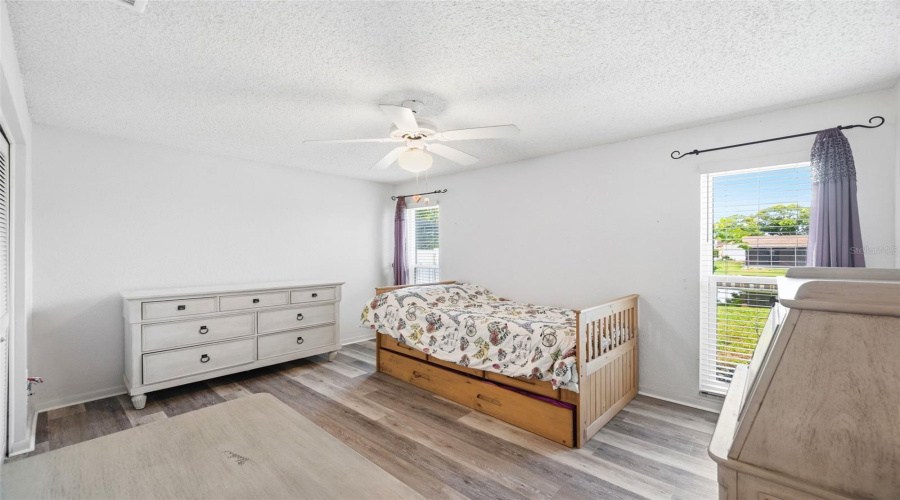 Largo, Florida 33773, 3 Bedroom Bedrooms, ,2 Bathroombathrooms,Residential,For Sale,97Th,0,Mfrtb8522027