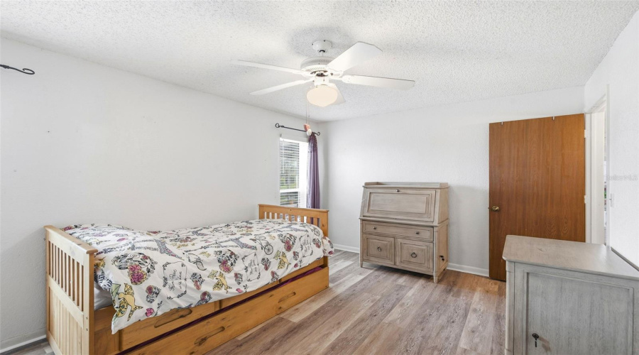 Largo, Florida 33773, 3 Bedroom Bedrooms, ,2 Bathroombathrooms,Residential,For Sale,97Th,0,Mfrtb8522027