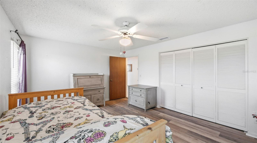 Largo, Florida 33773, 3 Bedroom Bedrooms, ,2 Bathroombathrooms,Residential,For Sale,97Th,0,Mfrtb8522027