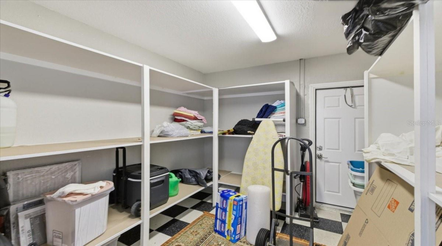 New Port Richey, Florida 34655, 4 Bedroom Bedrooms, ,3 Bathroombathrooms,Residential,For Sale,Shipston,0,Mfrtb8507216