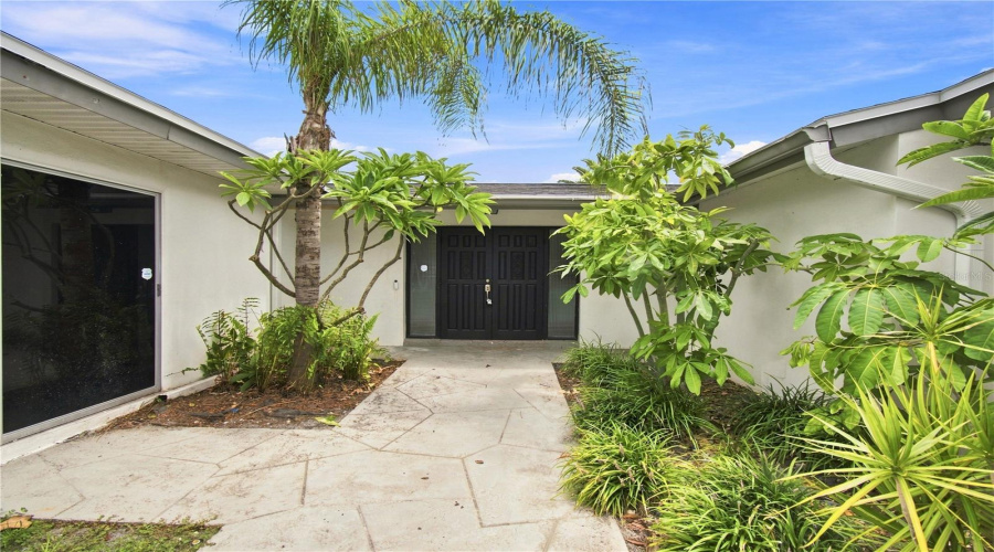Tierra Verde, Florida 33715, 2 Bedroom Bedrooms, ,2 Bathroombathrooms,Residential,For Sale,3Rd,0,Mfrtb8535179