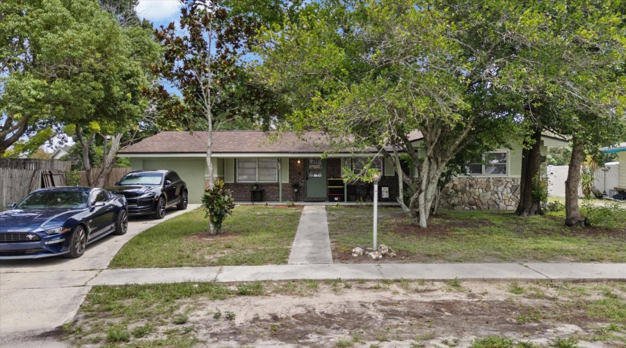 Spring Hill, Florida 34606, 4 Bedroom Bedrooms, ,1 Bathroombathrooms,Residential,For Sale,Cynthia,0,Mfrtb8537464
