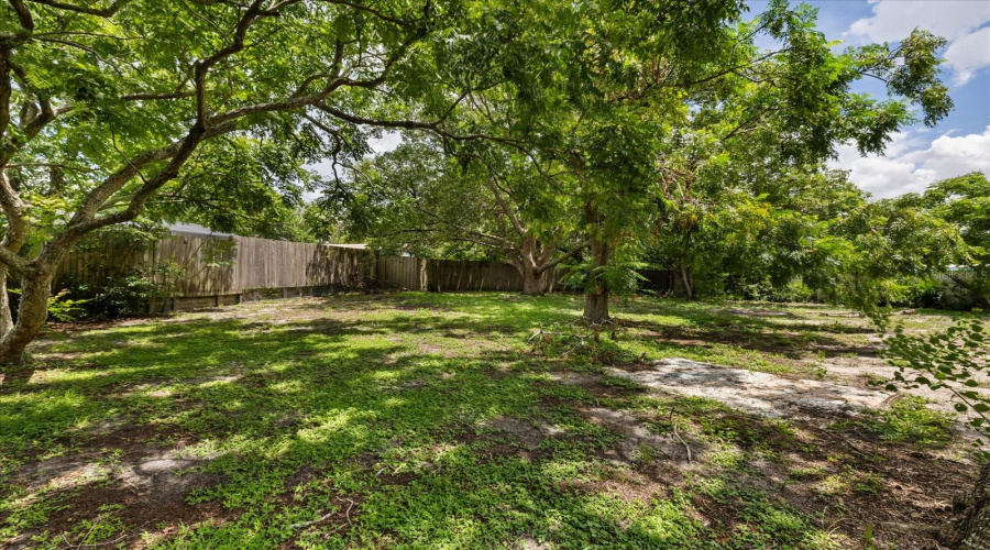 Spring Hill, Florida 34606, 4 Bedroom Bedrooms, ,1 Bathroombathrooms,Residential,For Sale,Cynthia,0,Mfrtb8537464