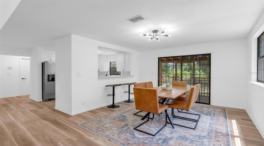 Tavares, Florida 32778, 4 Bedroom Bedrooms, ,2 Bathroombathrooms,Residential,For Sale,Cove,0,Mfrv4950732