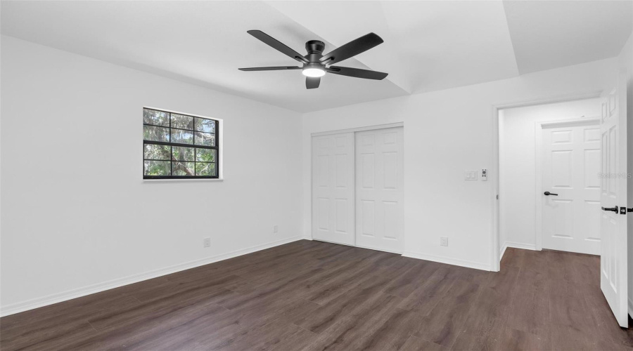 Tavares, Florida 32778, 4 Bedroom Bedrooms, ,2 Bathroombathrooms,Residential,For Sale,Cove,0,Mfrv4950732