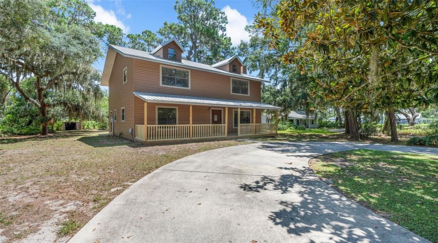 Tavares, Florida 32778, 4 Bedroom Bedrooms, ,2 Bathroombathrooms,Residential,For Sale,Cove,0,Mfrv4950732