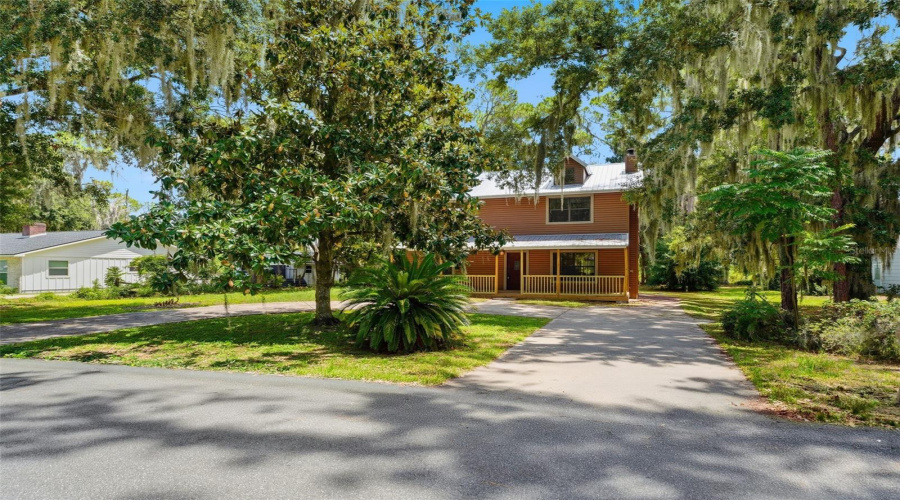 Tavares, Florida 32778, 4 Bedroom Bedrooms, ,2 Bathroombathrooms,Residential,For Sale,Cove,0,Mfrv4950732