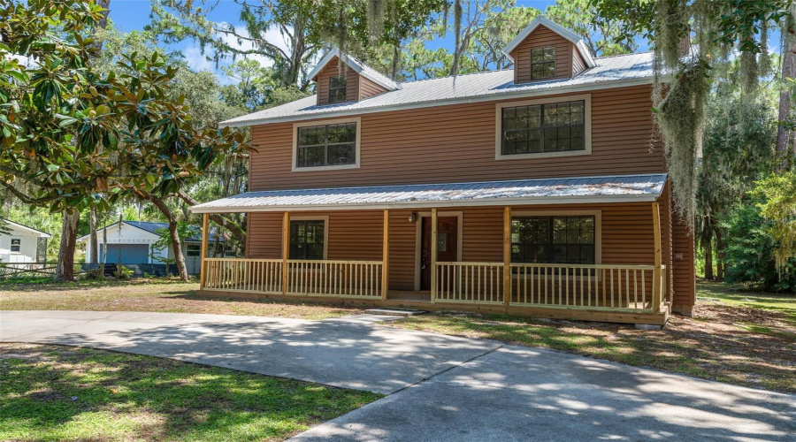Tavares, Florida 32778, 4 Bedroom Bedrooms, ,2 Bathroombathrooms,Residential,For Sale,Cove,0,Mfrv4950732