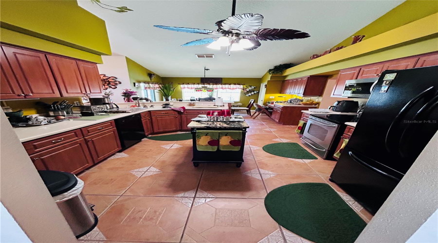 Ocala, Florida 34473, 3 Bedroom Bedrooms, ,2 Bathroombathrooms,Residential,For Sale,48Th,0,Mfro6406136