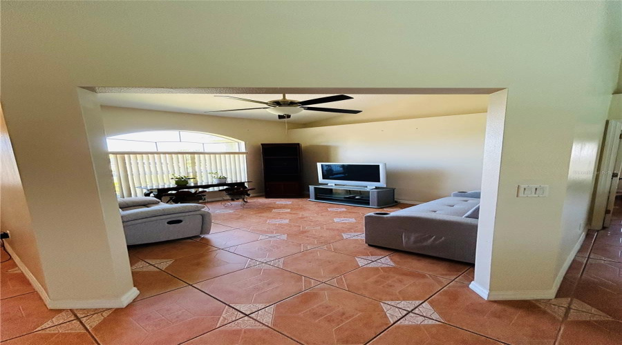 Ocala, Florida 34473, 3 Bedroom Bedrooms, ,2 Bathroombathrooms,Residential,For Sale,48Th,0,Mfro6406136