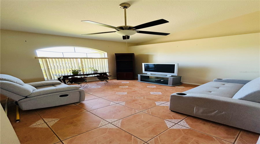 Ocala, Florida 34473, 3 Bedroom Bedrooms, ,2 Bathroombathrooms,Residential,For Sale,48Th,0,Mfro6406136