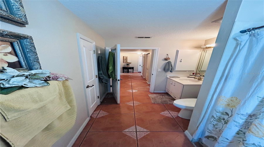 Ocala, Florida 34473, 3 Bedroom Bedrooms, ,2 Bathroombathrooms,Residential,For Sale,48Th,0,Mfro6406136