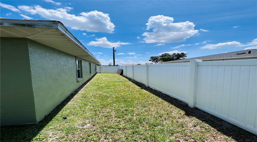 Ocala, Florida 34473, 3 Bedroom Bedrooms, ,2 Bathroombathrooms,Residential,For Sale,48Th,0,Mfro6406136