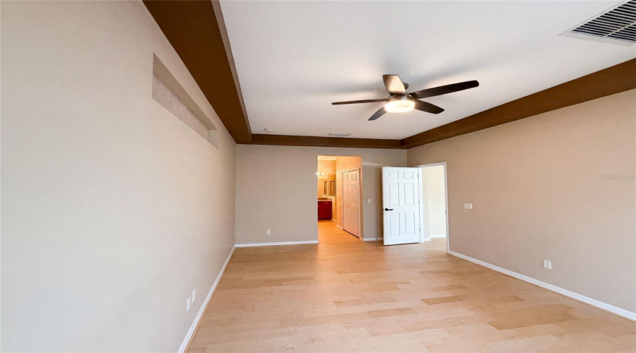 Leesburg, Florida 34748, 4 Bedroom Bedrooms, ,3 Bathroombathrooms,Residential,For Sale,Windsong Oak,0,Mfro6418852