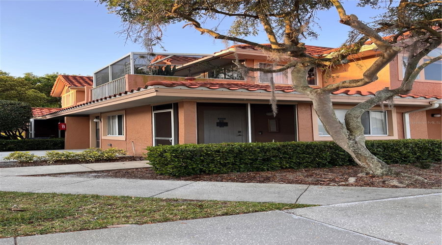 Winter Haven, Florida 33884, 2 Bedroom Bedrooms, ,2 Bathroombathrooms,Residential,For Sale,Waterview,0,Mfrk4903307