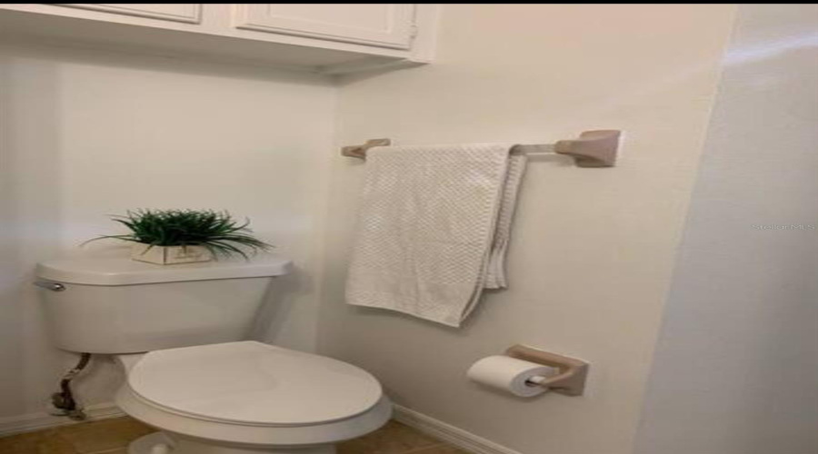 Winter Haven, Florida 33884, 2 Bedroom Bedrooms, ,2 Bathroombathrooms,Residential,For Sale,Waterview,0,Mfrk4903307