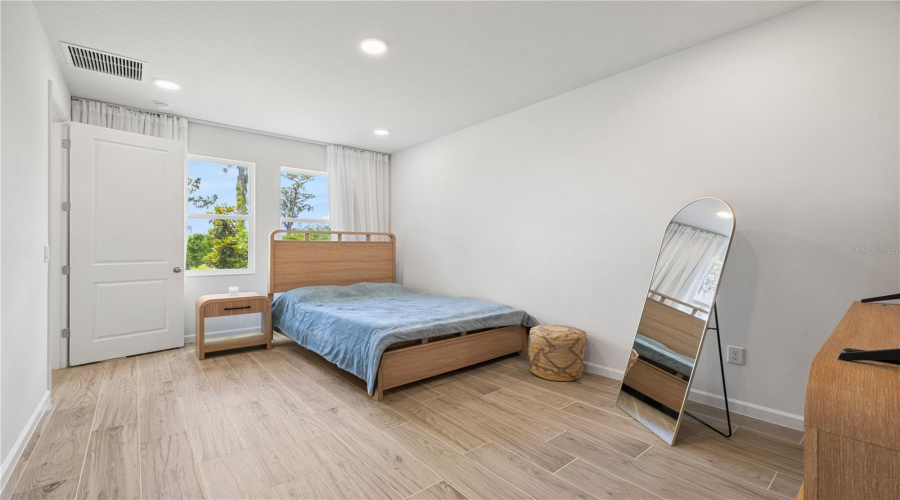 Winter Garden, Florida 34787, 5 Bedroom Bedrooms, ,5 Bathroombathrooms,Residential,For Sale,Glossy Pomelo,0,Mfro6406639