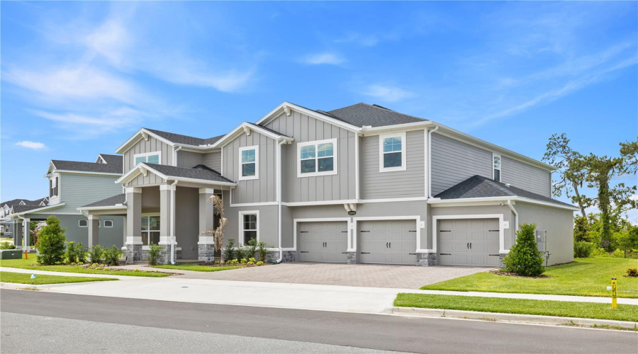 Winter Garden, Florida 34787, 5 Bedroom Bedrooms, ,5 Bathroombathrooms,Residential,For Sale,Glossy Pomelo,0,Mfro6406639