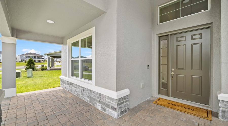 Winter Garden, Florida 34787, 5 Bedroom Bedrooms, ,5 Bathroombathrooms,Residential,For Sale,Glossy Pomelo,0,Mfro6406639