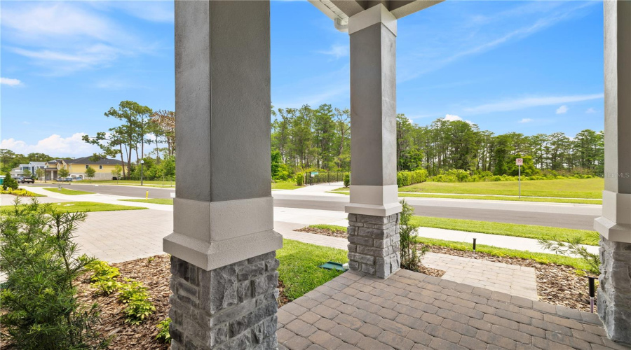 Winter Garden, Florida 34787, 5 Bedroom Bedrooms, ,5 Bathroombathrooms,Residential,For Sale,Glossy Pomelo,0,Mfro6406639