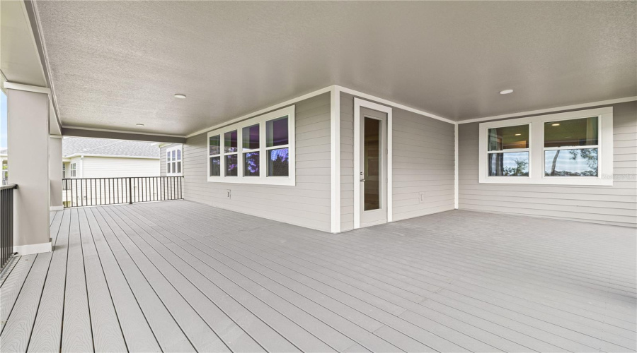 Winter Garden, Florida 34787, 5 Bedroom Bedrooms, ,5 Bathroombathrooms,Residential,For Sale,Glossy Pomelo,0,Mfro6406639