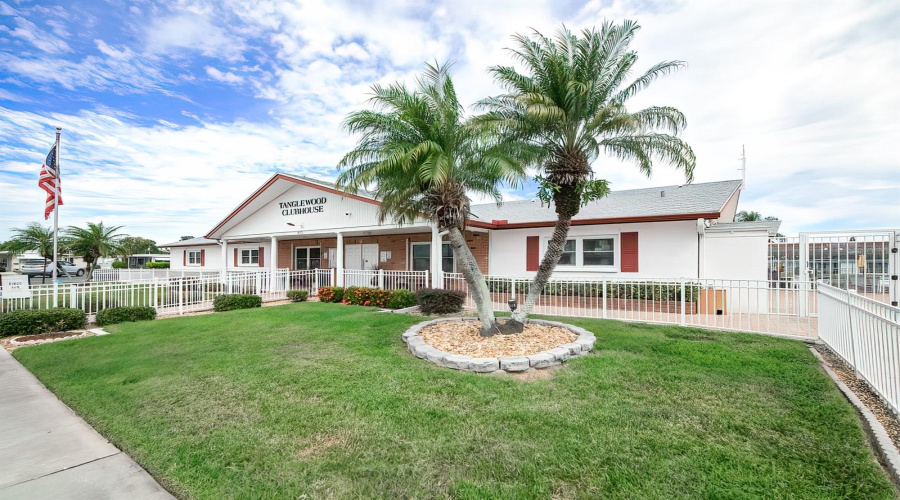 Holiday, Florida 34690, 2 Bedroom Bedrooms, ,2 Bathroombathrooms,Residential,For Sale,Burney,0,Mfrtb8441103