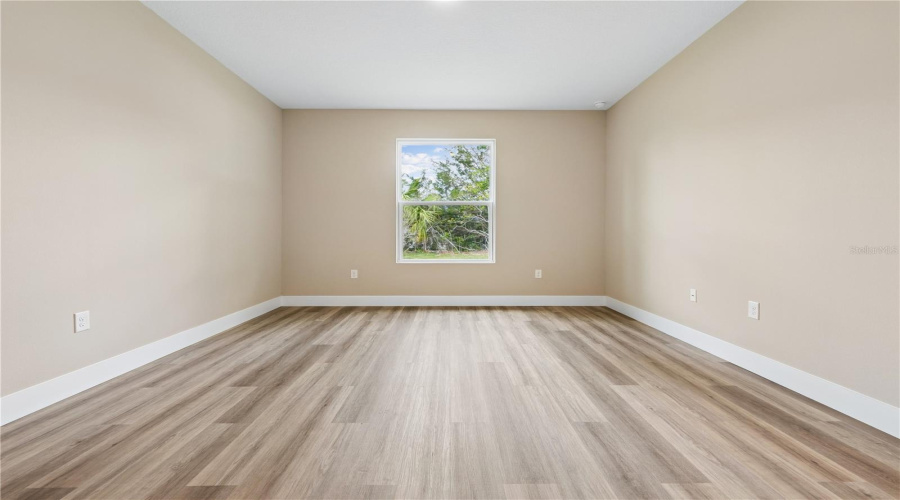 Photos Are Of Same Model; Finishes May Vary.