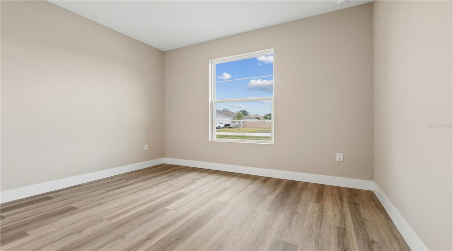 Photos Are Of Same Model; Finishes May Vary.