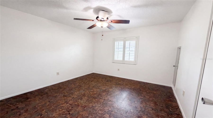 Tampa, Florida 33635, 4 Bedroom Bedrooms, ,2 Bathroombathrooms,Residential,For Sale,Hidden Hollow,0,Mfro6424056