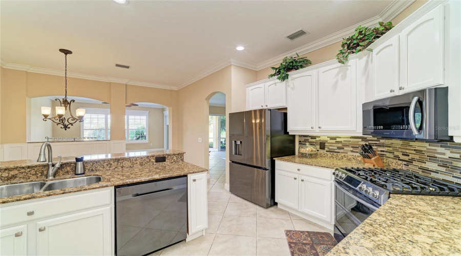 Lakewood Ranch, Florida 34202, 3 Bedroom Bedrooms, ,3 Bathroombathrooms,Residential,For Sale,Miramar,0,Mfra4689902