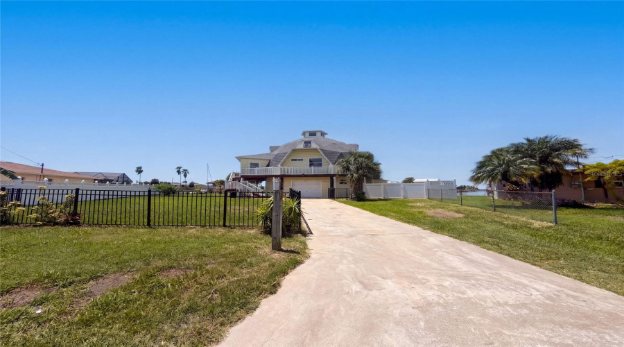 Hernando Beach, Florida 34607, 5 Bedroom Bedrooms, ,3 Bathroombathrooms,Residential,For Sale,Flamingo,0,Mfro6434797
