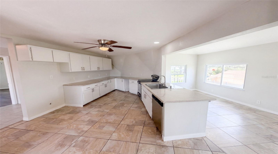Hernando Beach, Florida 34607, 5 Bedroom Bedrooms, ,3 Bathroombathrooms,Residential,For Sale,Flamingo,0,Mfro6434797