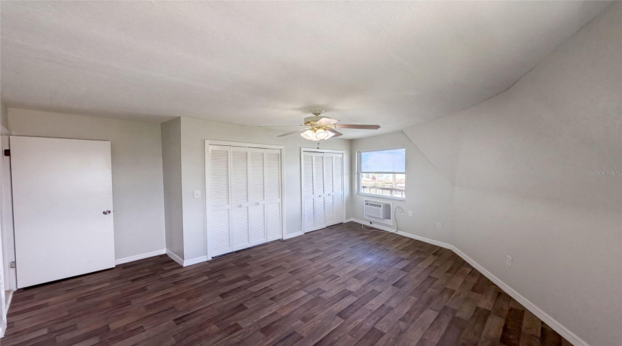 Hernando Beach, Florida 34607, 5 Bedroom Bedrooms, ,3 Bathroombathrooms,Residential,For Sale,Flamingo,0,Mfro6434797