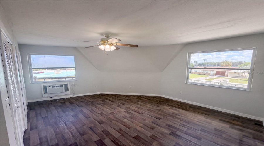 Hernando Beach, Florida 34607, 5 Bedroom Bedrooms, ,3 Bathroombathrooms,Residential,For Sale,Flamingo,0,Mfro6434797