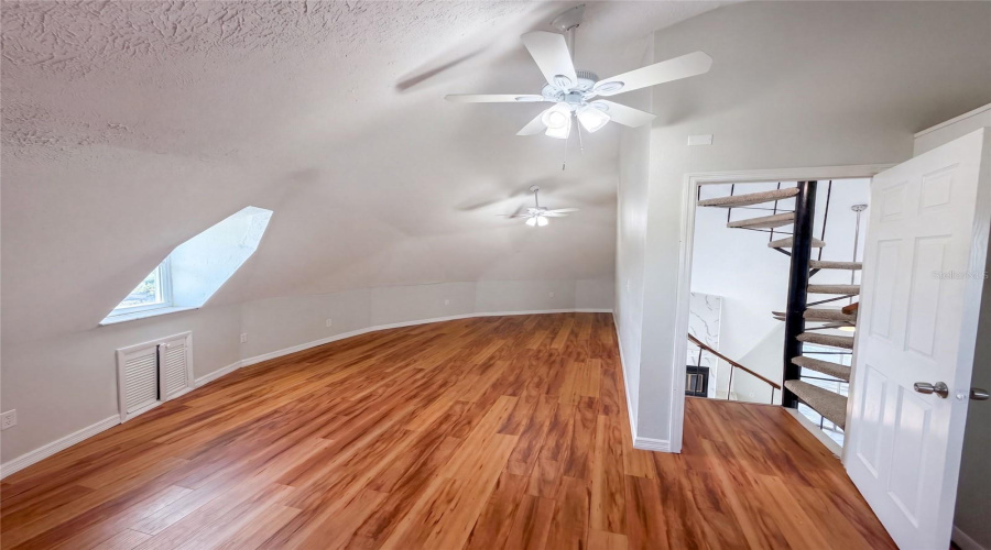 Hernando Beach, Florida 34607, 5 Bedroom Bedrooms, ,3 Bathroombathrooms,Residential,For Sale,Flamingo,0,Mfro6434797