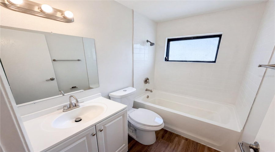 Orlando, Florida 32817, 3 Bedroom Bedrooms, ,2 Bathroombathrooms,Residential,For Sale,Galatian,0,Mfro6405520