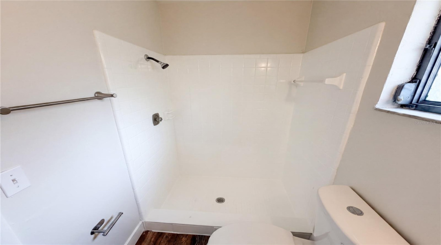 Orlando, Florida 32817, 3 Bedroom Bedrooms, ,2 Bathroombathrooms,Residential,For Sale,Galatian,0,Mfro6405520