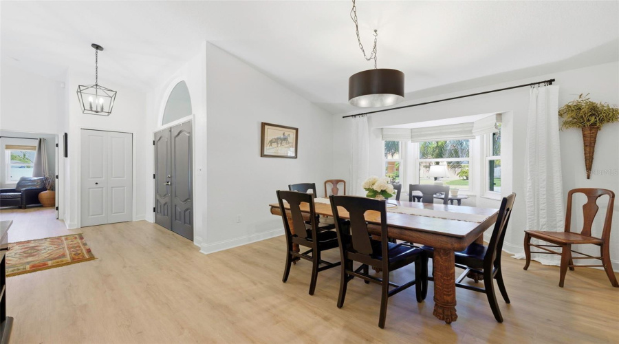 Clearwater, Florida 33761, 4 Bedroom Bedrooms, ,3 Bathroombathrooms,Residential,For Sale,Lake Shore,0,Mfra4702568