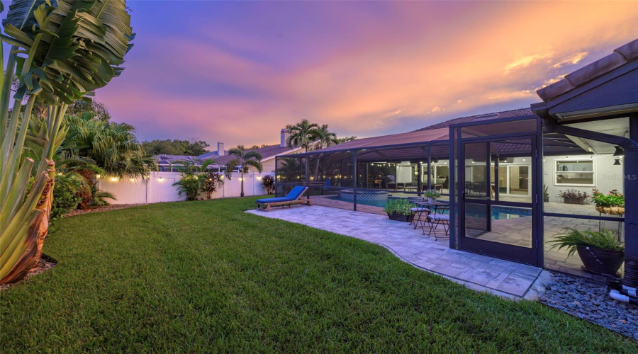 Clearwater, Florida 33761, 4 Bedroom Bedrooms, ,3 Bathroombathrooms,Residential,For Sale,Lake Shore,0,Mfra4702568