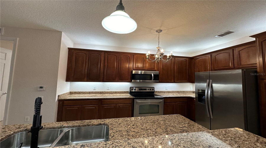 Orlando, Florida 32819, 3 Bedroom Bedrooms, ,2 Bathroombathrooms,Residential,For Sale,Shoreway,0,Mfro6373285