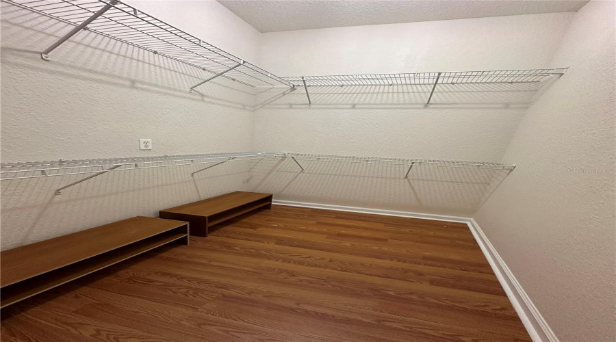 Orlando, Florida 32819, 3 Bedroom Bedrooms, ,2 Bathroombathrooms,Residential,For Sale,Shoreway,0,Mfro6373285