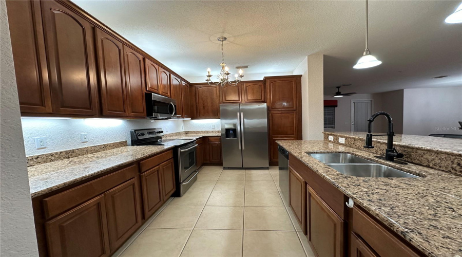 Orlando, Florida 32819, 3 Bedroom Bedrooms, ,2 Bathroombathrooms,Residential,For Sale,Shoreway,0,Mfro6373285