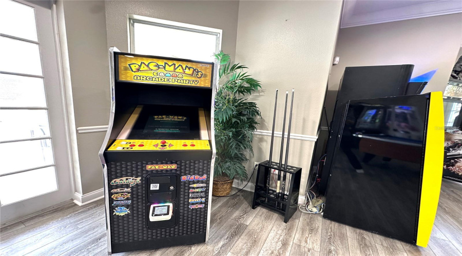 Orlando, Florida 32819, 3 Bedroom Bedrooms, ,2 Bathroombathrooms,Residential,For Sale,Shoreway,0,Mfro6373285