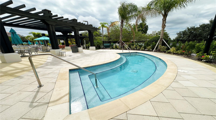 Orlando, Florida 32819, 3 Bedroom Bedrooms, ,2 Bathroombathrooms,Residential,For Sale,Shoreway,0,Mfro6373285