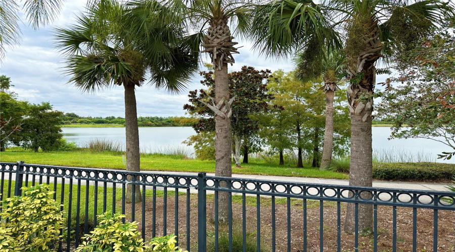 Orlando, Florida 32819, 3 Bedroom Bedrooms, ,2 Bathroombathrooms,Residential,For Sale,Shoreway,0,Mfro6373285