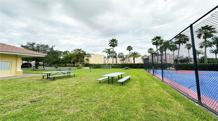 Orlando, Florida 32819, 3 Bedroom Bedrooms, ,2 Bathroombathrooms,Residential,For Sale,Shoreway,0,Mfro6373285