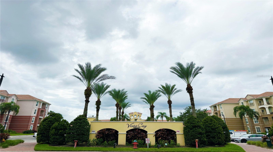 Orlando, Florida 32819, 3 Bedroom Bedrooms, ,2 Bathroombathrooms,Residential,For Sale,Shoreway,0,Mfro6373285