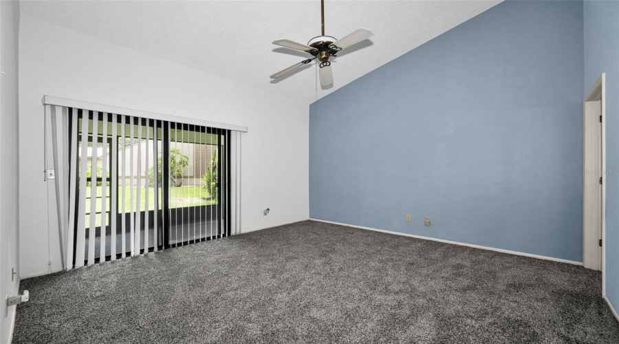 Palm Harbor, Florida 34685, 2 Bedroom Bedrooms, ,2 Bathroombathrooms,Residential,For Sale,Hillmoor,0,Mfrtb8525676