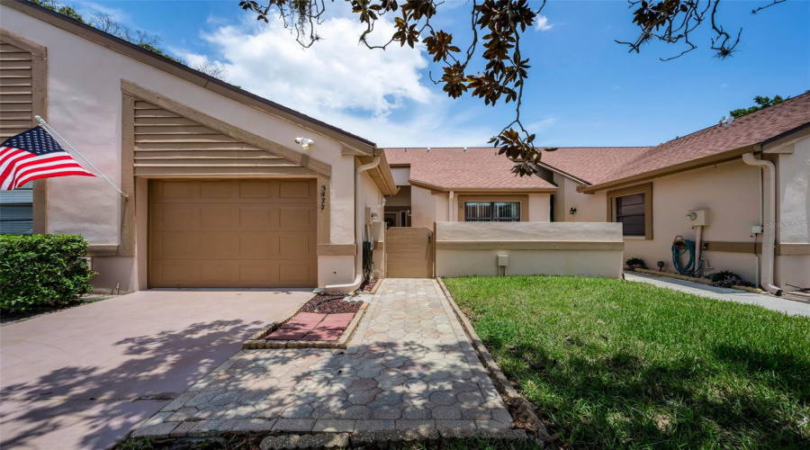 Palm Harbor, Florida 34685, 2 Bedroom Bedrooms, ,2 Bathroombathrooms,Residential,For Sale,Hillmoor,0,Mfrtb8525676