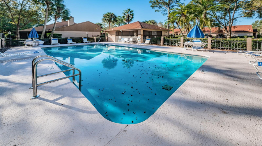 Palm Harbor, Florida 34685, 2 Bedroom Bedrooms, ,2 Bathroombathrooms,Residential,For Sale,Hillmoor,0,Mfrtb8525676
